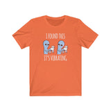 VIBRATING CAT MEN/UNISEX T-SHIRT